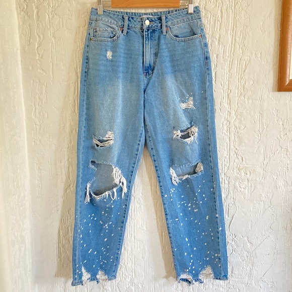Forever 21 High Rise Straight Leg Distressed Jeans Size 27 - Picture 1 of 8